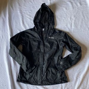 Columbia rain coat